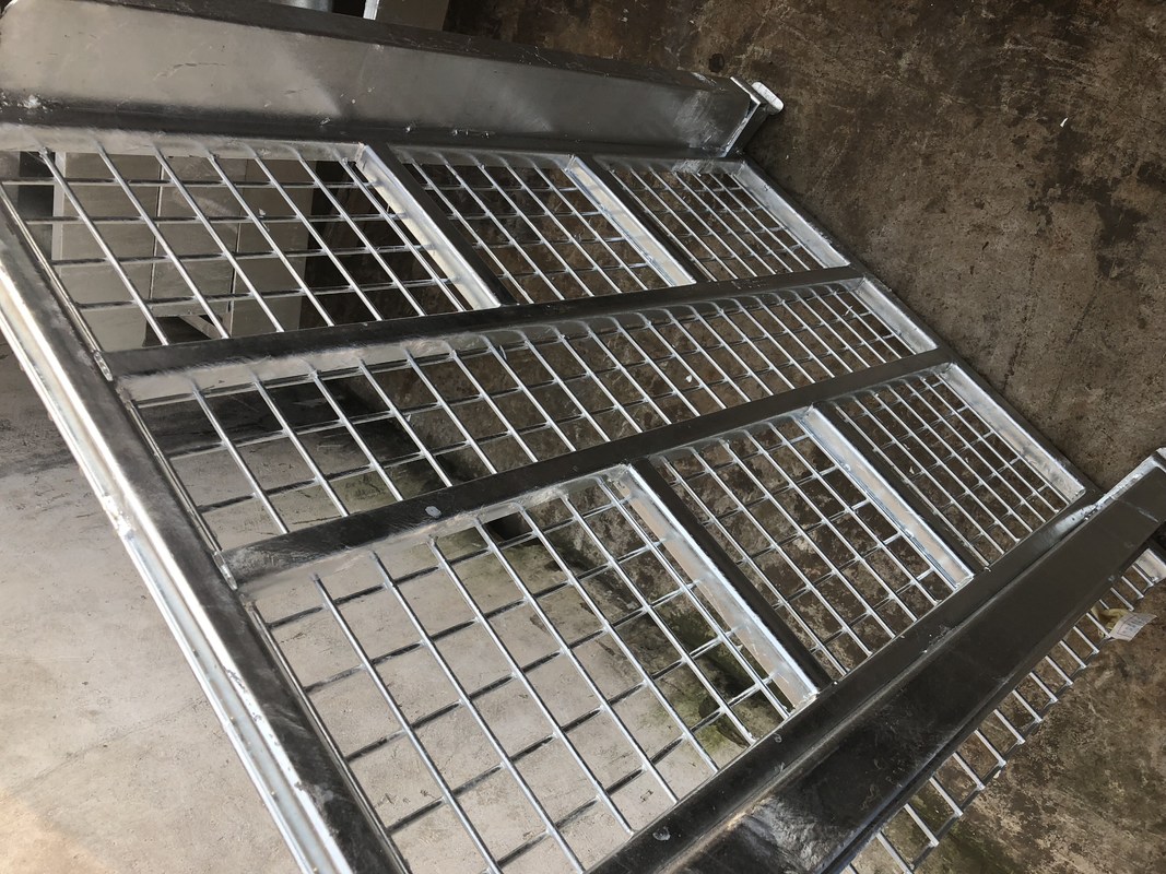 54” X 54" X 25"  Collapsible Wire Container Hot Dipped Galvanization Coating With Caster Wheels